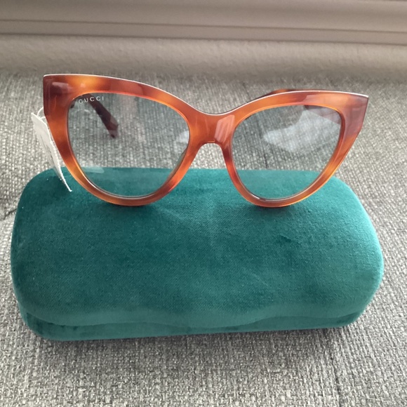 Gucci Core 53mm Cat Eye Sunglasses - Picture 4 of 11